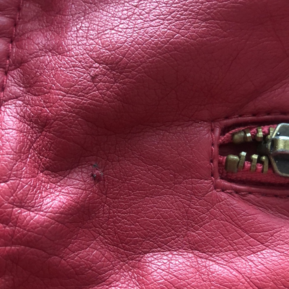 Red jacket - Picture 4 of 5